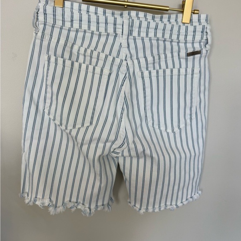 KanCan Womens High Rise Striped Bermuda Shorts White Blue Raw Hem Size Large - Picture 6 of 11